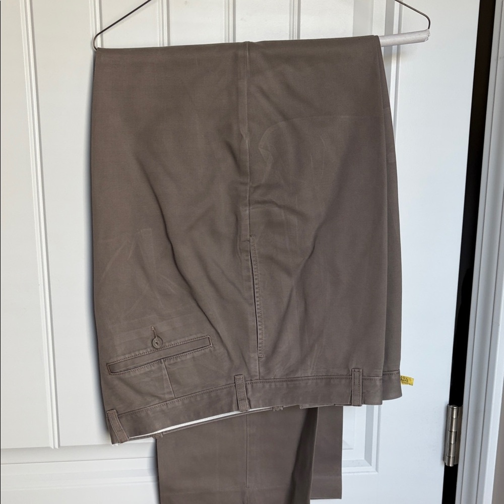 J. Crew Men's Khaki Essential Chinos 36/32